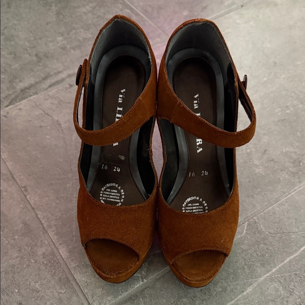 Women's Suede Heels